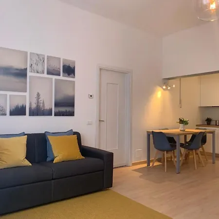 Camozzi Apartment *