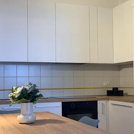 Camozzi Apartment *