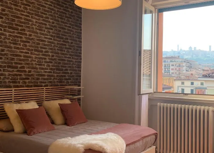 Camozzi Apartment Bergamo