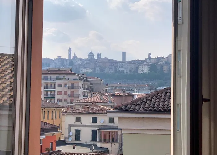 Camozzi Apartment Bergamo