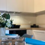 Camozzi Apartment *